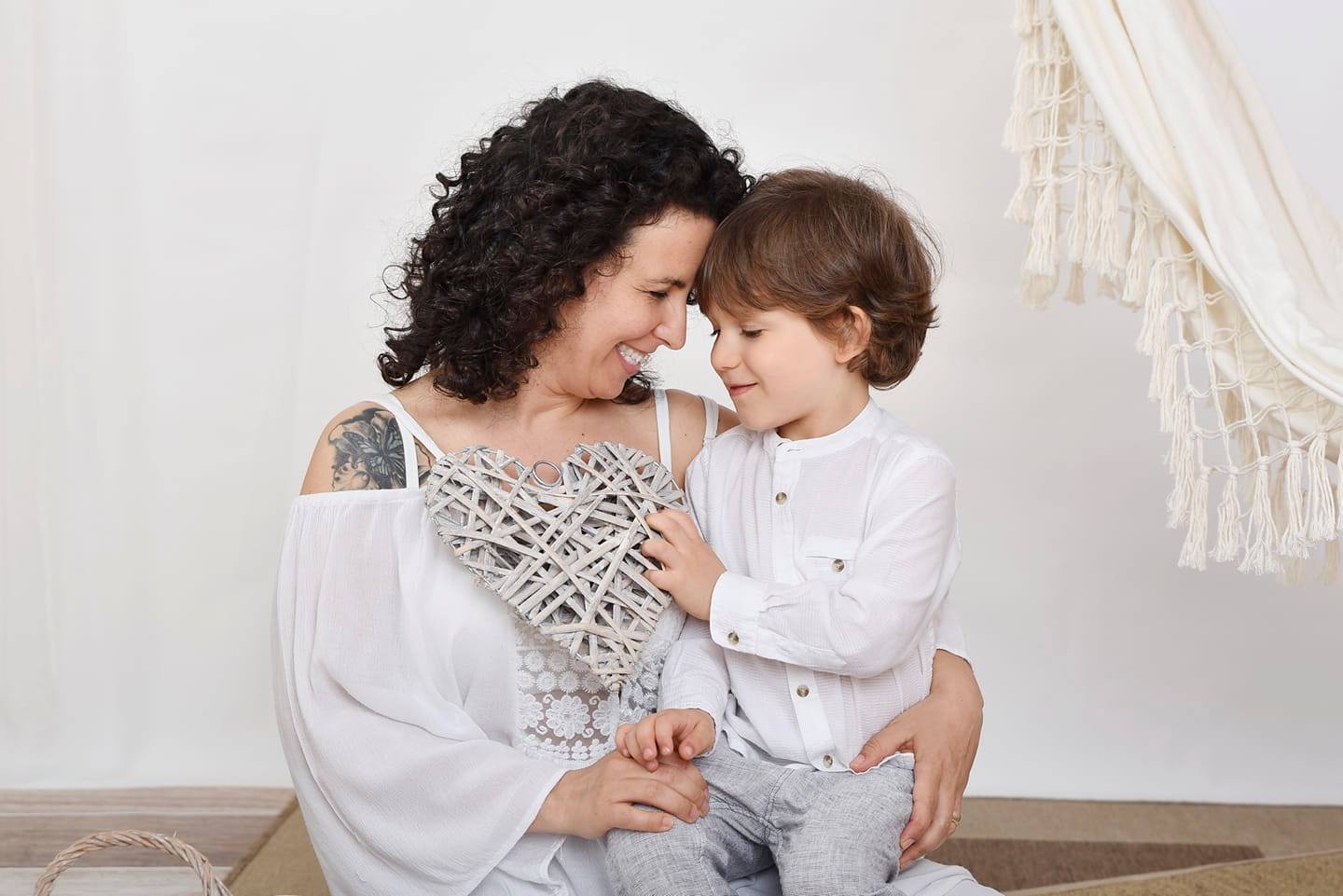 Mãe e filho em conexão